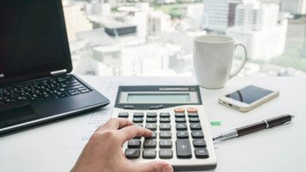 Split Payment – już weszło w życie! — Prowadzenie firmy, blog Comoveo CRM